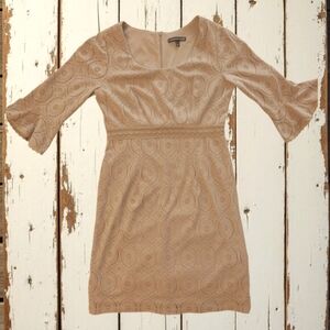 Chris McLaughlin Women's Dress lace/crochet dress. Flutter 3/4 sleeve Beige 14